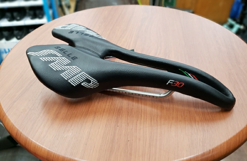 SMP F30 testサドル | BICYCLE PRO SHOP なかやま