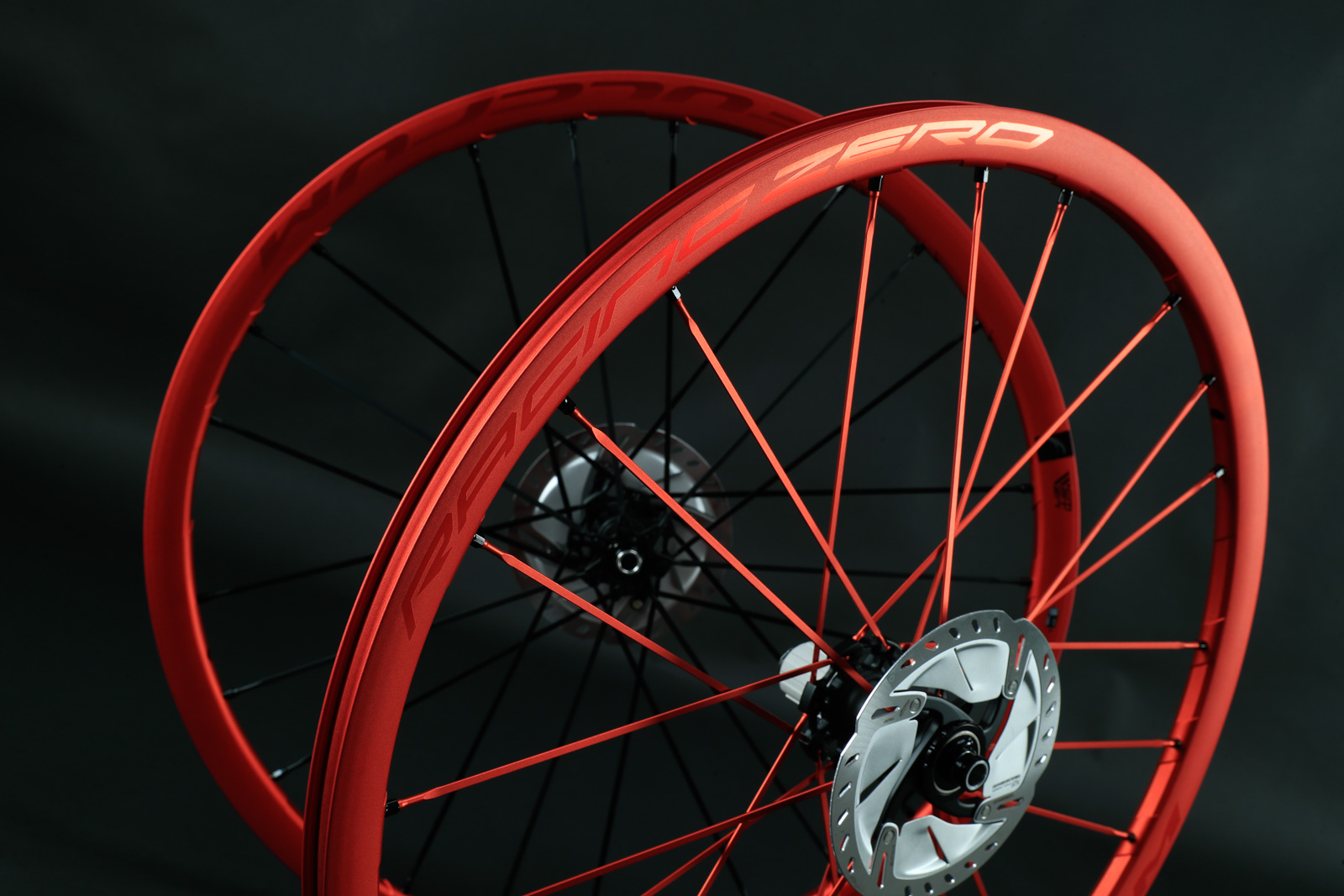 FULCRUM RACING ZERO CMPTZN DB CUSTOM RedSpoke 日本限定カラー