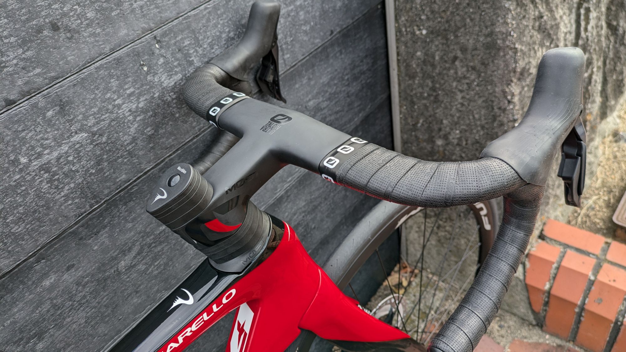 PINARELLO F7 ULTEGRA Di2 D101 RAZOR RED 530 | BICYCLE PRO