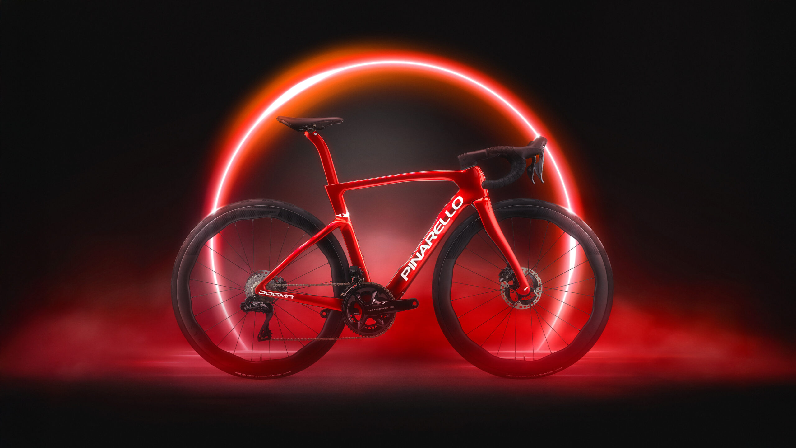 【POP1 PSA9】マスターを求める“エンジェロイド”「ニンフ」 RR ポルシェ、究極の 718 スパイダー RS を発表: 内燃エンジンに