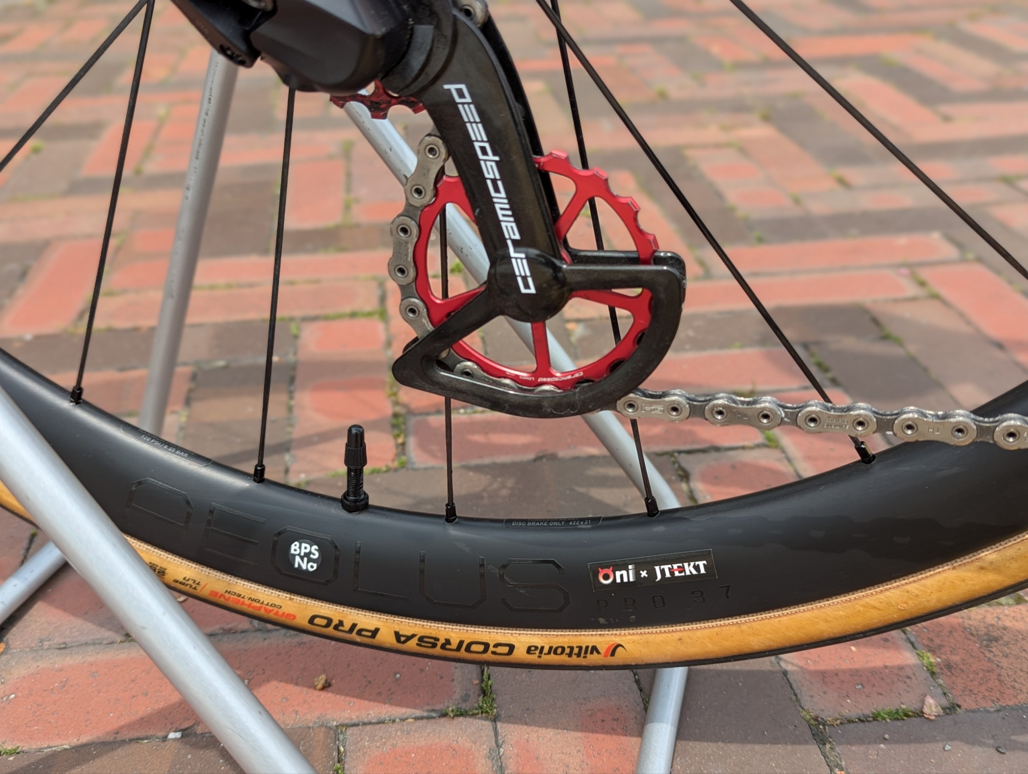 TREK MADONE Oniベアリングカスタム | BICYCLE PRO SHOP なかやま