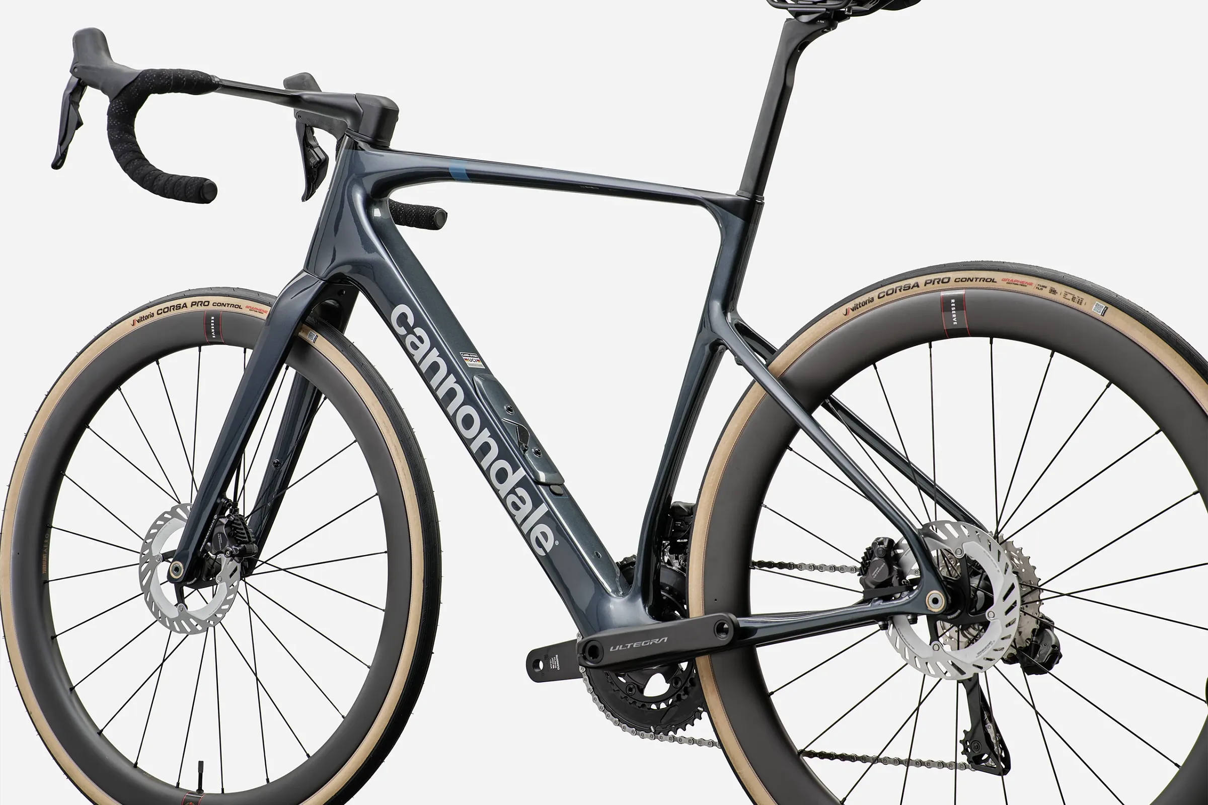 あのキャノンデール から新シナプス登場！『Synapse Carbon Hi
